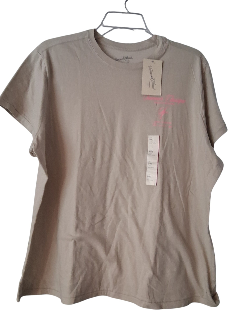 Universal Thread Short Sleeve Crew Tee in Light Beige with Pink Print XXL